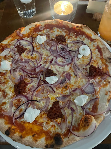 Opinii despre Grains Frysja ~ Bakeri & Pizzeria în Oslo - Gastronomi og hotellvirksomhet