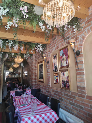 Opinii despre Il Colosseo în Oslo - Gastronomi og hotellvirksomhet