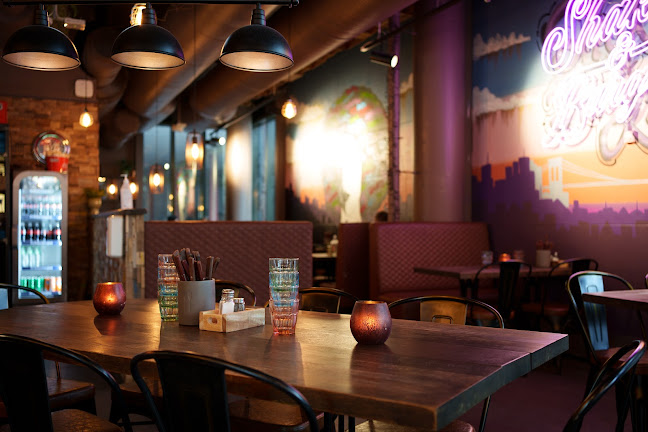 Opinii despre Shakes & Burgers Bergen în Rådal - Gastronomi og hotellvirksomhet