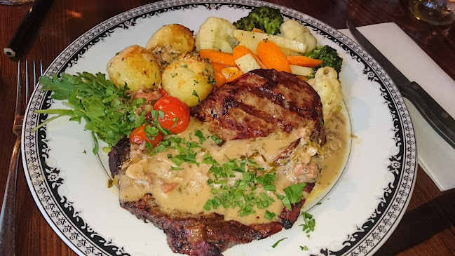 Persplassen - Gastronomi og hotellvirksomhet