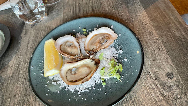 Opinii despre Sjøbua în Ålesund - Gastronomi og hotellvirksomhet