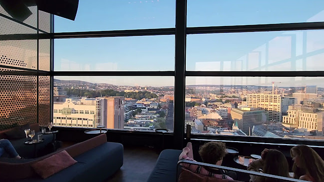 Opinii despre Summit Bar în Oslo - Gastronomi og hotellvirksomhet