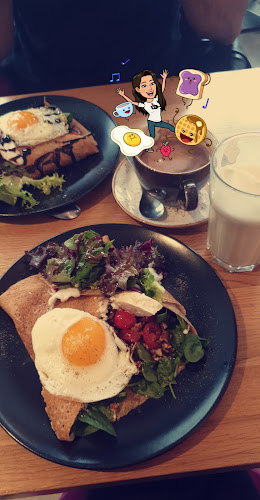 Crêperie de Mari - Gastronomi og hotellvirksomhet