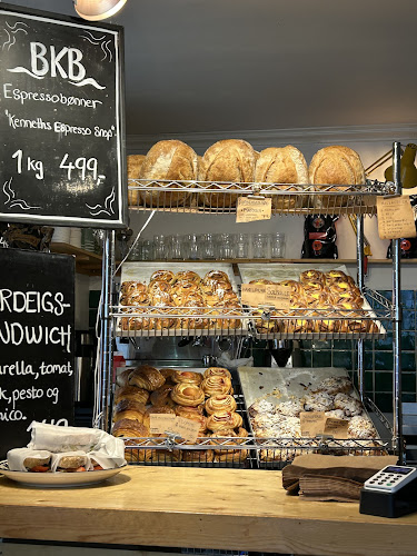 Comentarii opinii despre Solros Kafe og Bakeri