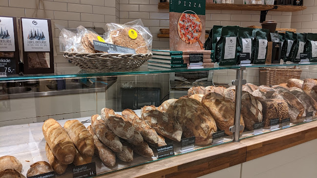 Comentarii opinii despre Åpent Bakeri CC Vest
