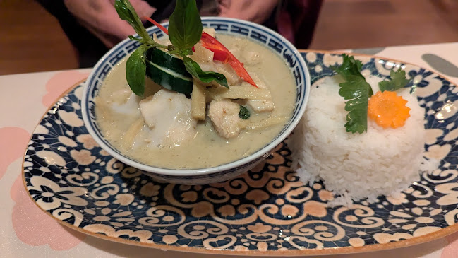 Tuk Tuk Thai Restaurant - Gastronomi og hotellvirksomhet