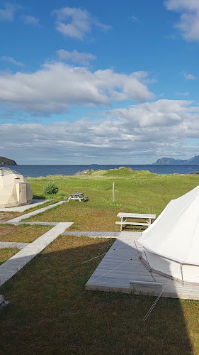 Storhavet Kafé og glamping - Fiskeværet Hovden - Bø i Vesterålen