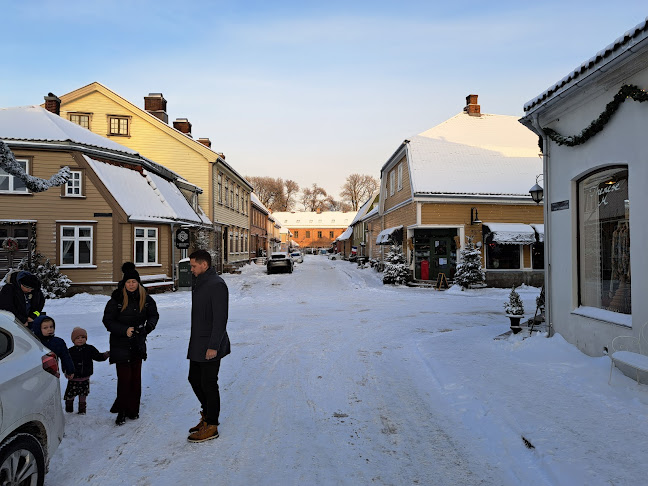 Mormors Cafe - Gastronomi og hotellvirksomhet