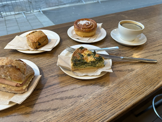 Opinii despre Kaffebrenneriet avd Rådhusplassen în Oslo - Gastronomi og hotellvirksomhet