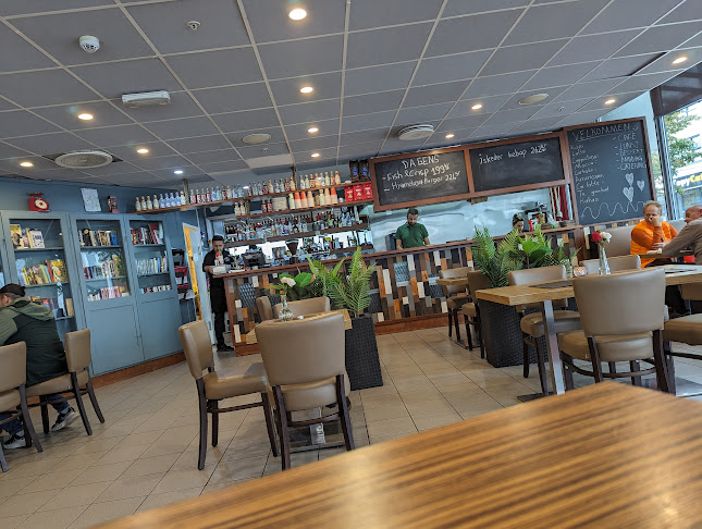 Comentarii opinii despre Pikene på Hjørnet