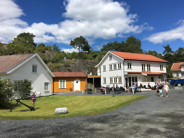 Havparadiset i Hafsund, Vertshuset på Kjønnøya - Stathelle