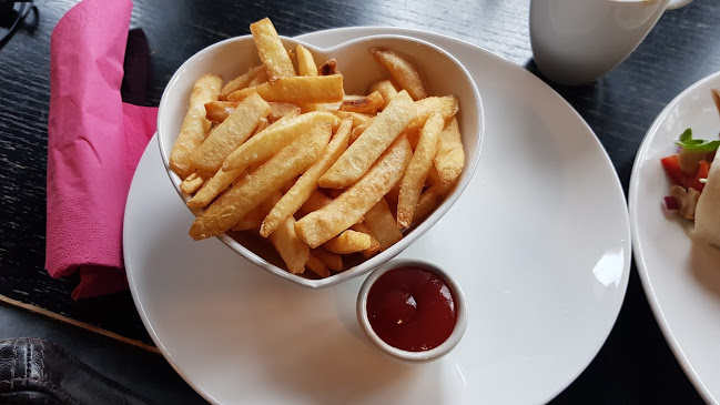 Opinii despre KaffeDilla în Kløfta - Gastronomi og hotellvirksomhet