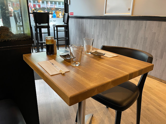 Comentarii opinii despre Sushi House