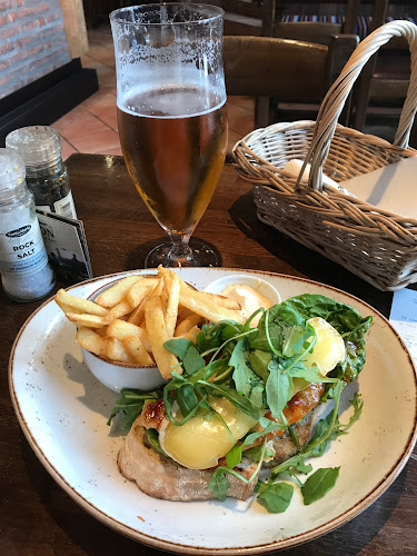 Comentarii opinii despre Egon