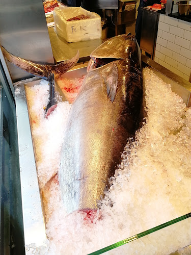 Georg A. Nilsen - Gastronomi og hotellvirksomhet