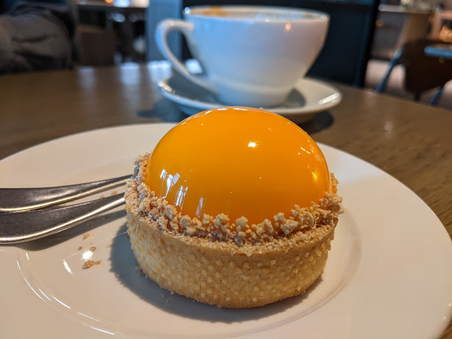 Sirkus Renaa Lagårdsveien - Gastronomi og hotellvirksomhet