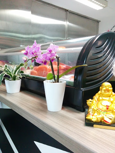 Yummy Sushi & Wok - Gastronomi og hotellvirksomhet