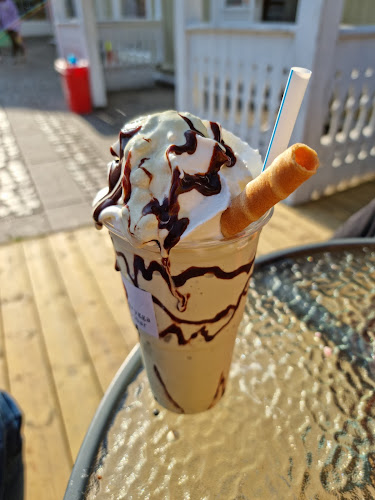 Opinii despre Brygga Isbar Brevik în Brevik - Gastronomi og hotellvirksomhet