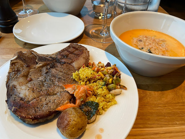Opinii despre Roast în Tromsø - Gastronomi og hotellvirksomhet