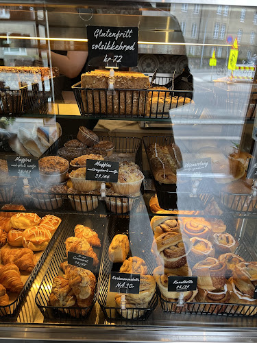 Comentarii opinii despre Baker Hansen, St. Hanshaugen