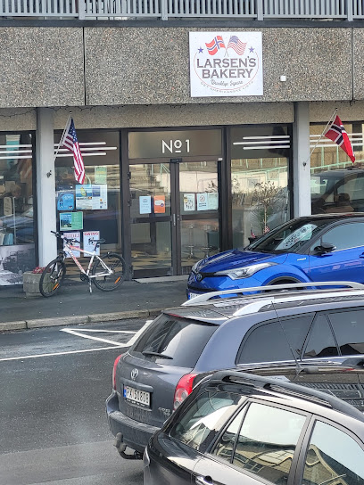 Larsen's Bakery