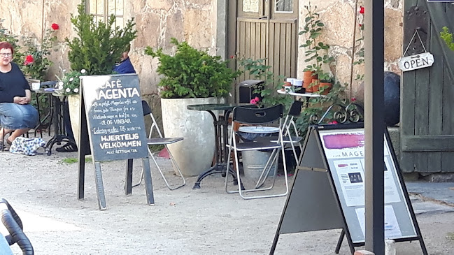 Café Magenta - Gastronomi og hotellvirksomhet