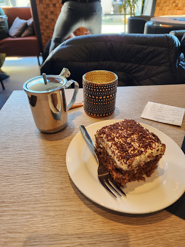 Let’s Eat Deli Ålesund - Gastronomi og hotellvirksomhet