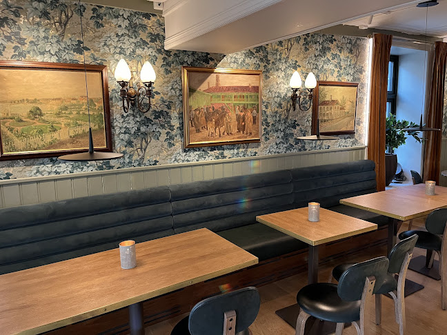 Comentarii opinii despre Stallgården Hamar AS