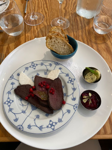 Opinii despre Dahmsgård Utsira în Utsira - Gastronomi og hotellvirksomhet