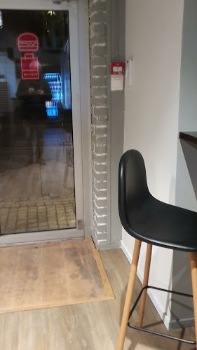 Graffiti Grill - Moss