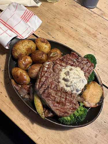 Comentarii opinii despre Byrkjedalstunet