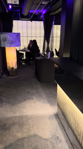 Le Monde Tapas - Gastronomi og hotellvirksomhet