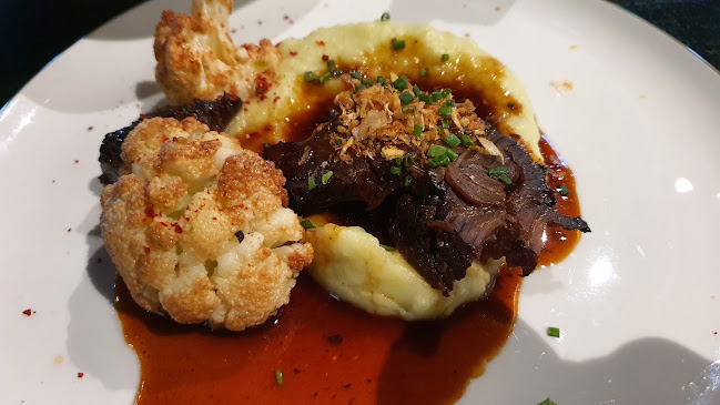 Comentarii opinii despre Noi