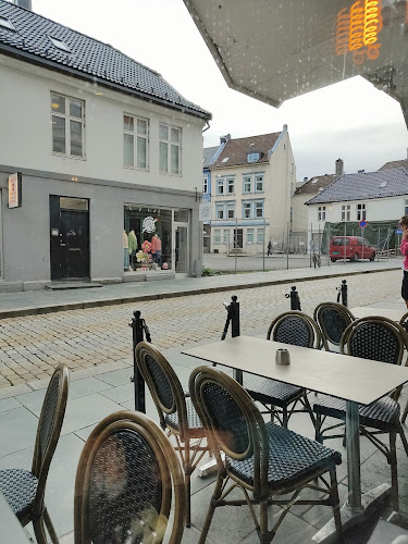 Opinii despre Zupperia Vaskerelven în Bergen - Gastronomi og hotellvirksomhet