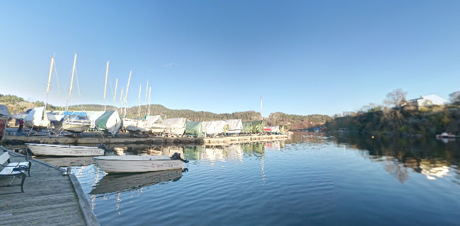 Opinii despre Kragerø Sportell og Appartements în Kragerø - Gastronomi og hotellvirksomhet