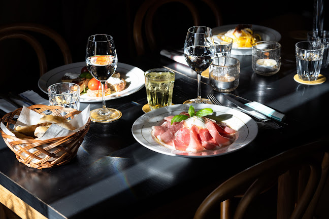 Opinii despre Rugantino Oslo în Oslo - Gastronomi og hotellvirksomhet