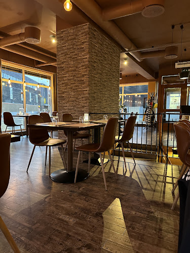 Opinii despre Surf & Turf Restaurant AS în Kirkenes - Gastronomi og hotellvirksomhet