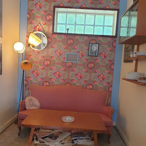 Opinii despre Nummer Ti Cafe og Take Away în Horten - Gastronomi og hotellvirksomhet