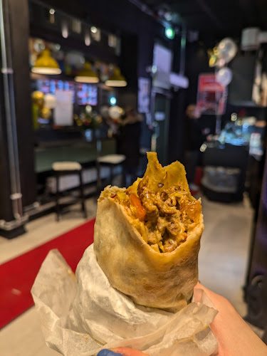 Opinii despre Dronningens Kebab în Oslo - Gastronomi og hotellvirksomhet