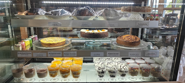 Hoels Café AS - Gastronomi og hotellvirksomhet