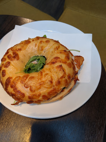 Opinii despre Vårt lille kaffehus City Syd în Tiller - Gastronomi og hotellvirksomhet