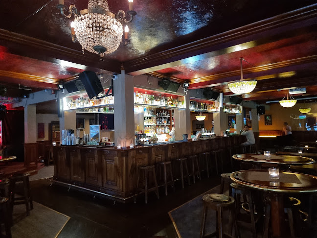 James Clark Pub & Restaurant AS - Gastronomi og hotellvirksomhet