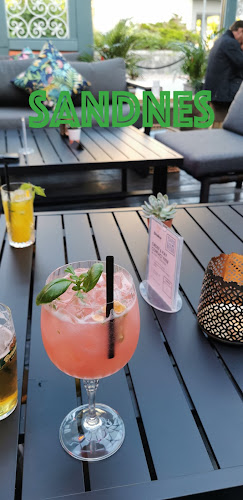 Opinii despre Tivoli Bar în Sandnes - Gastronomi og hotellvirksomhet