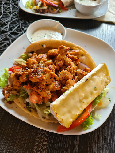 Stasjonsgaarden Kaffebar c/o Paletten restaurant AS - Gastronomi og hotellvirksomhet