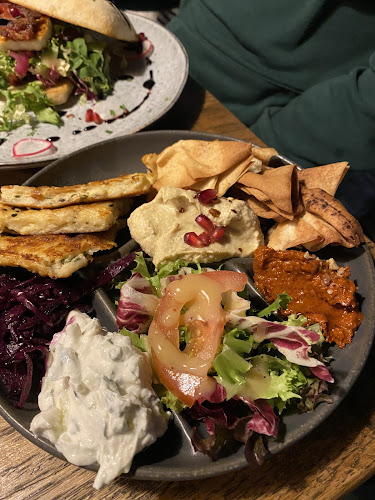 Carlos' Bistro - Gastronomi og hotellvirksomhet