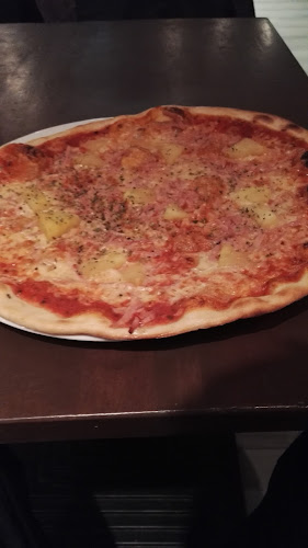Den Gode Pizza & Beer - Gastronomi og hotellvirksomhet