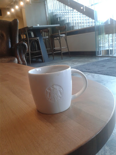 Starbucks - Gastronomi og hotellvirksomhet