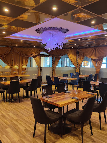 Comentarii opinii despre Monal restaurant