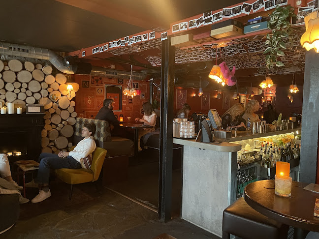 No Stress - Gastronomi og hotellvirksomhet