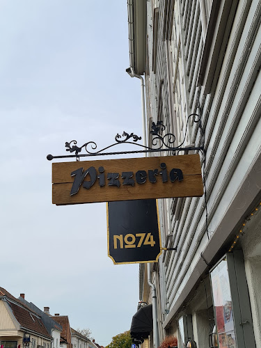 Opinii despre No 74 Gamlebyen în Gamle Fredrikstad - Gastronomi og hotellvirksomhet